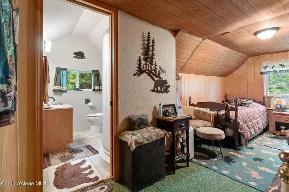 2559 W CLIFFDWELLERS DRIVE Worley, ID 83876