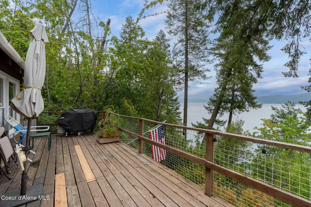 2559 W CLIFFDWELLERS DRIVE Worley, ID 83876