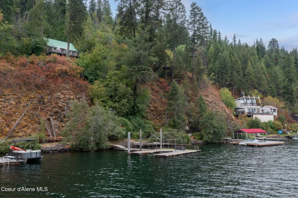 2559 W CLIFFDWELLERS DRIVE Worley, ID 83876