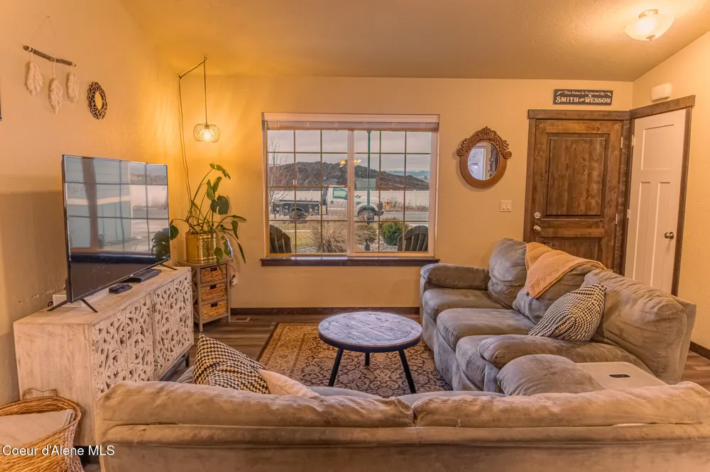 109 W Tennessee Avenue Post Falls, ID 83854