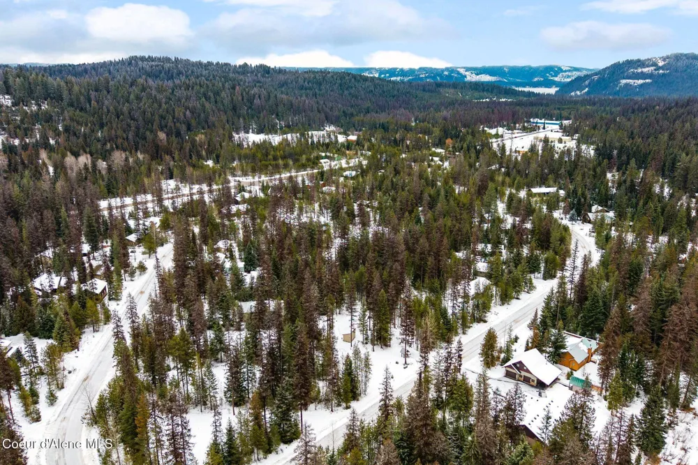 279 Tracy Lane Priest River, ID 83856