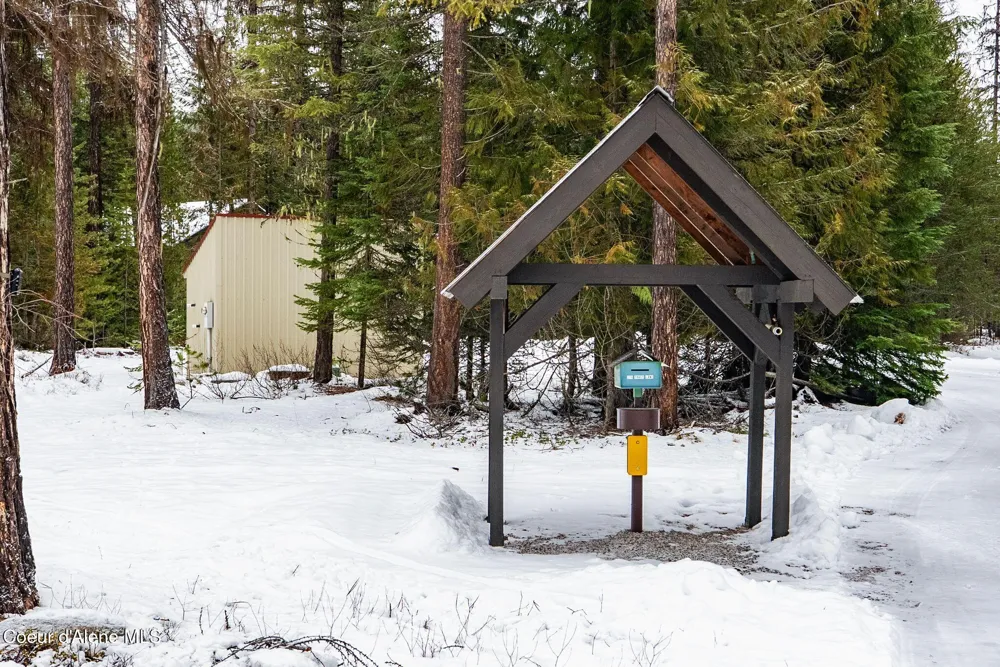 279 Tracy Lane Priest River, ID 83856