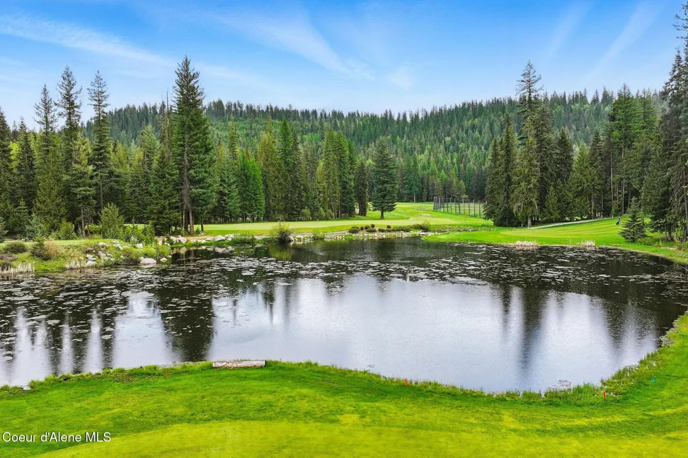 279 Tracy Lane Priest River, ID 83856