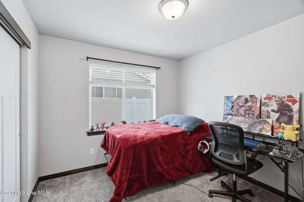 5830 W Irish Drive Rathdrum, ID 83858