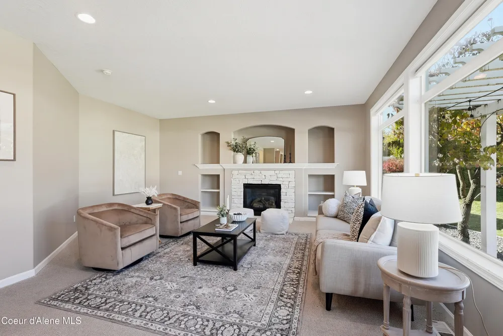 17211 E Rosemont Lane Spokane Valley, WA 99016