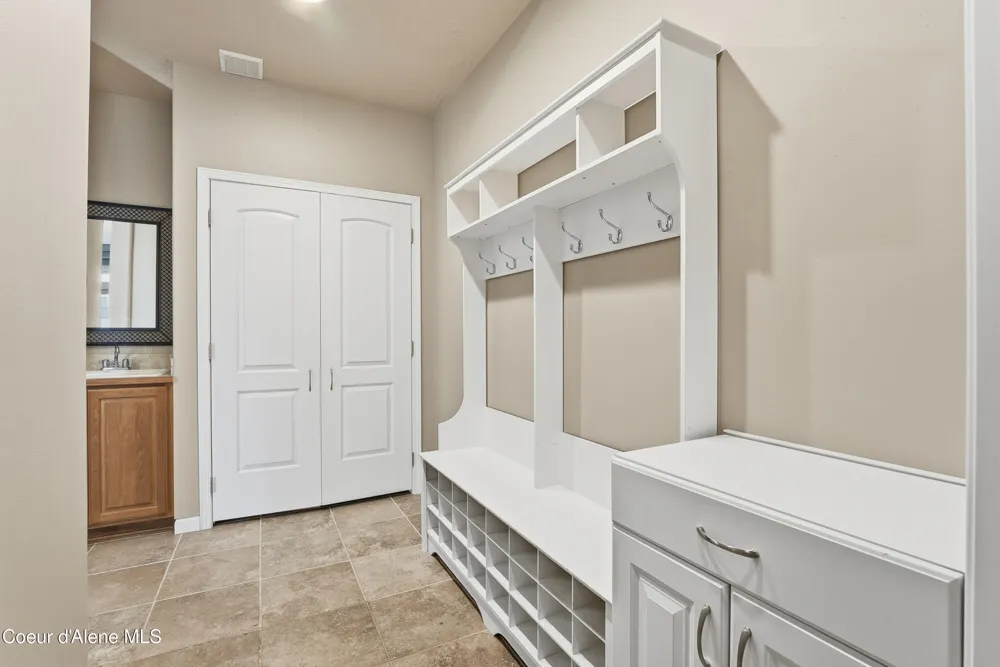 17211 E Rosemont Lane Spokane Valley, WA 99016