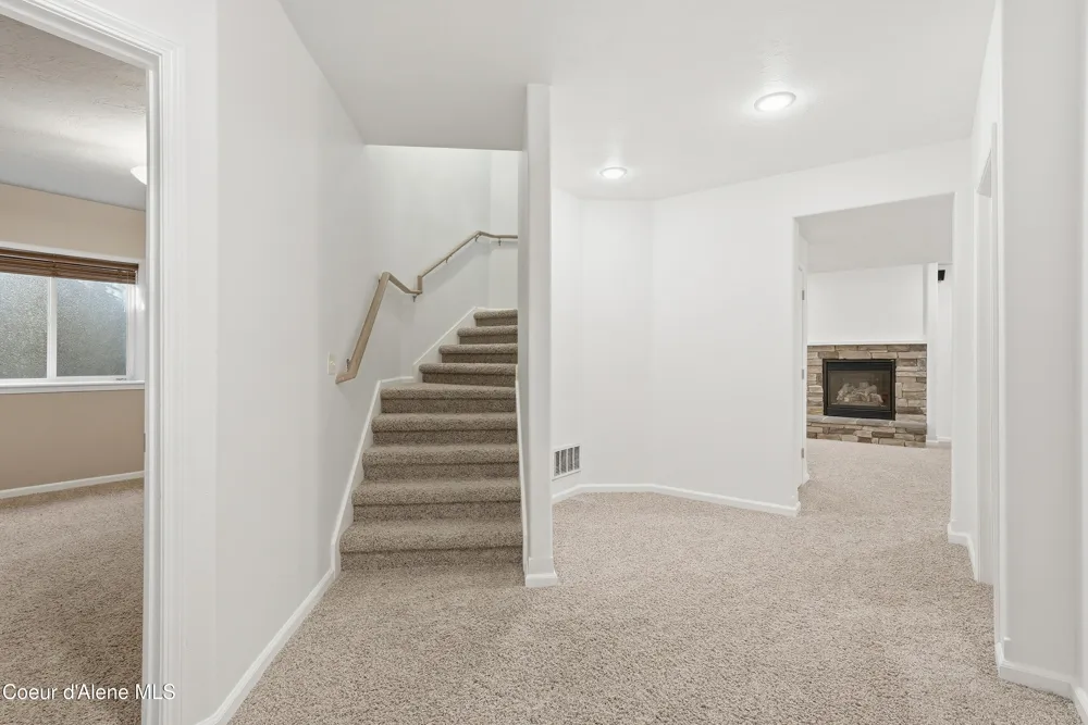 17211 E Rosemont Lane Spokane Valley, WA 99016
