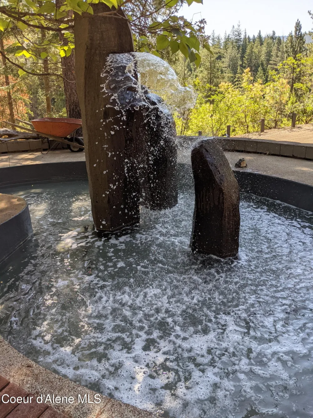 483 Paradise Lane Pinehurst, ID 83850