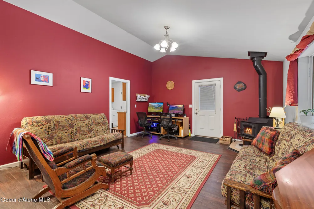 32053 Red Dell Loop Athol, ID 83801
