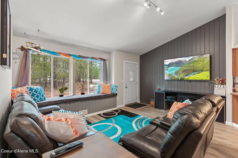 32053 Red Dell Loop Athol, ID 83801