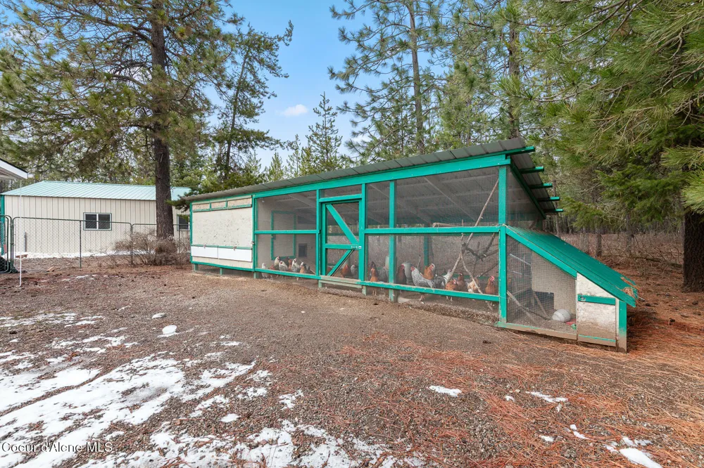 32053 Red Dell Loop Athol, ID 83801
