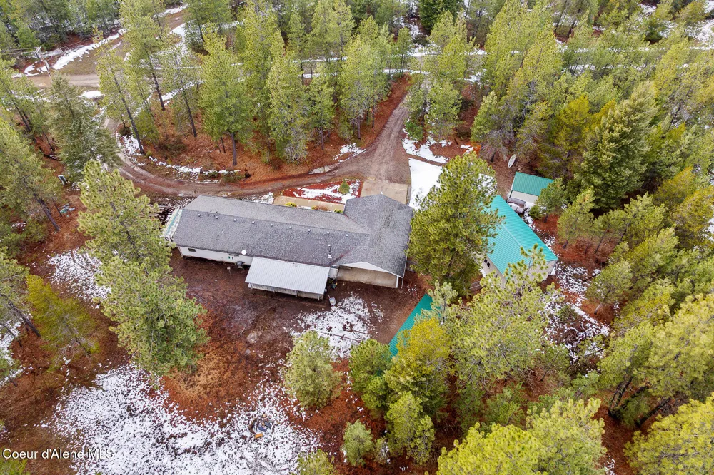 32053 Red Dell Loop Athol, ID 83801