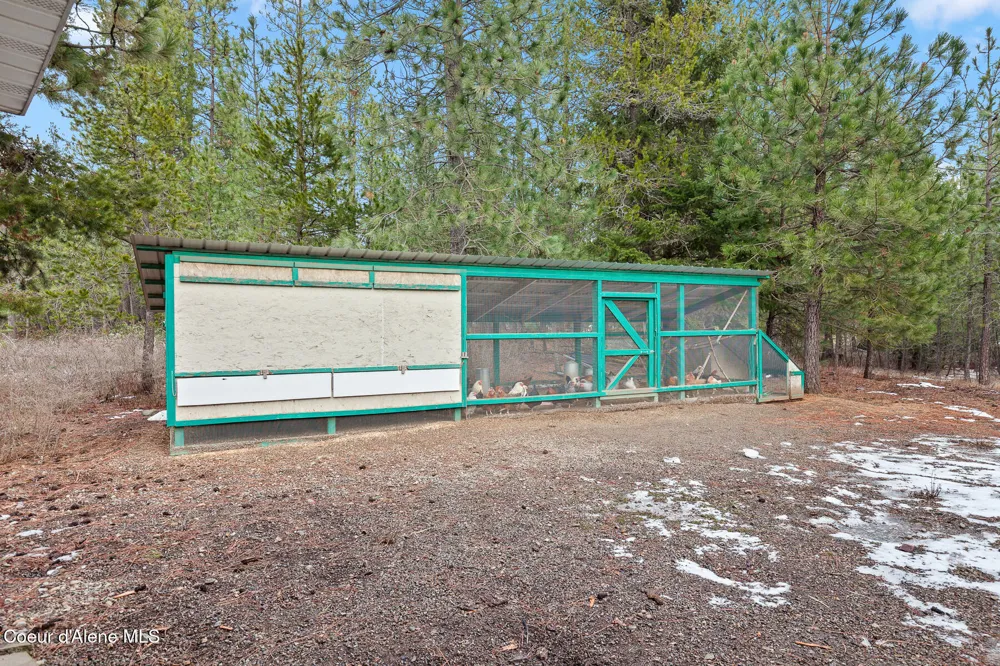 32053 Red Dell Loop Athol, ID 83801