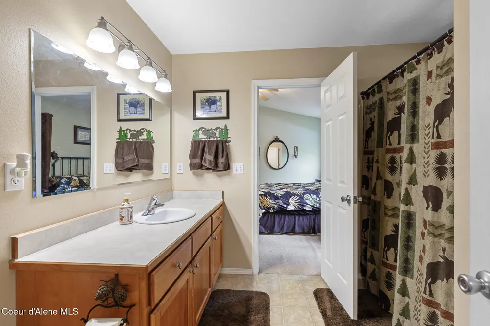 32053 Red Dell Loop Athol, ID 83801