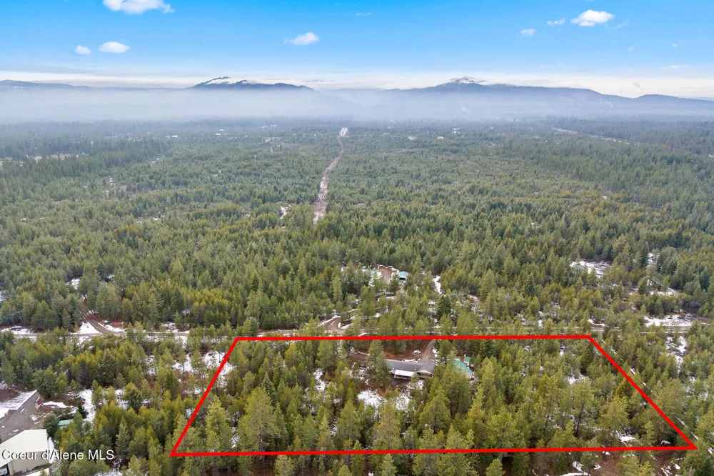 32053 Red Dell Loop Athol, ID 83801