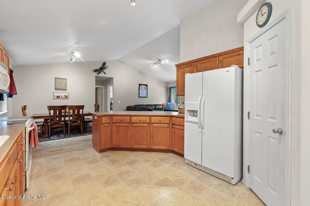 32053 Red Dell Loop Athol, ID 83801