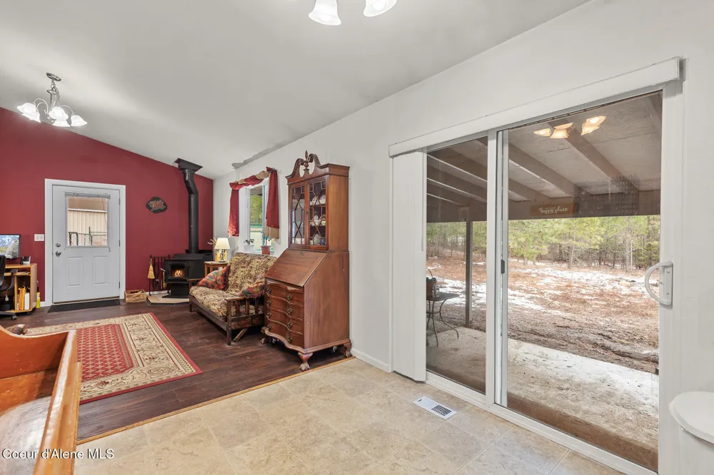32053 Red Dell Loop Athol, ID 83801