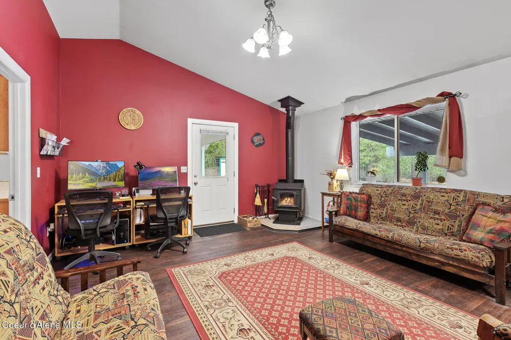 32053 Red Dell Loop Athol, ID 83801