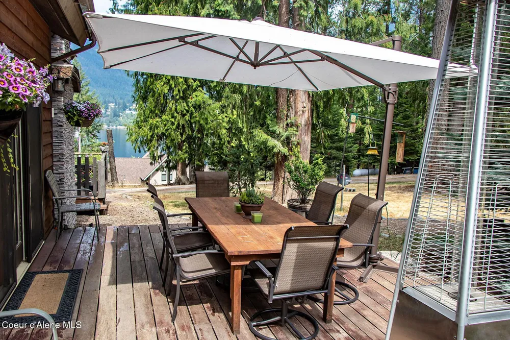 23 W Bay Wood Lane Hope, ID 83836