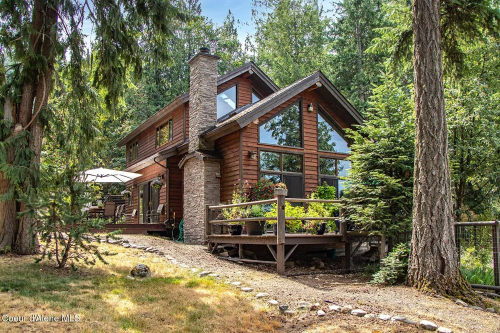 23 W Bay Wood Lane Hope, ID 83836
