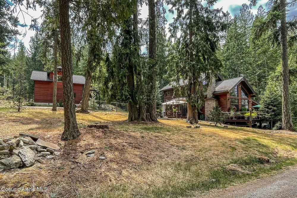 23 W Bay Wood Lane Hope, ID 83836