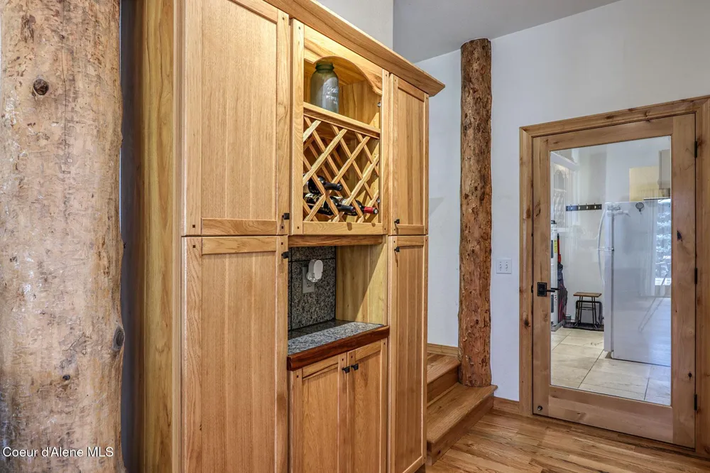 23 W Bay Wood Lane Hope, ID 83836