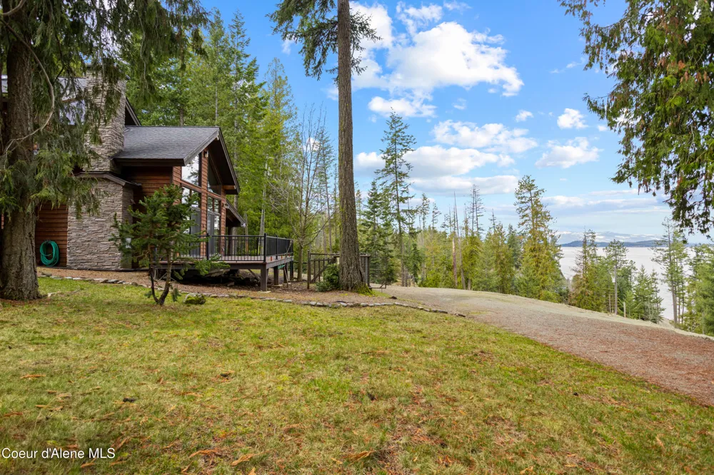 23 W Bay Wood Lane Hope, ID 83836