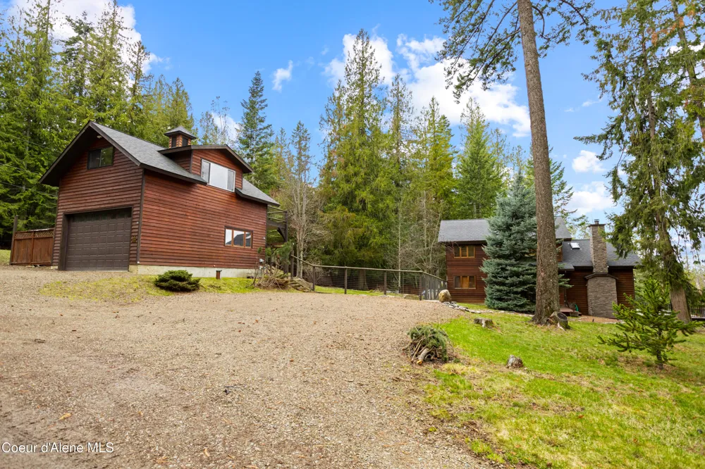 23 W Bay Wood Lane Hope, ID 83836