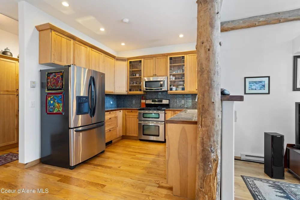 23 W Bay Wood Lane Hope, ID 83836