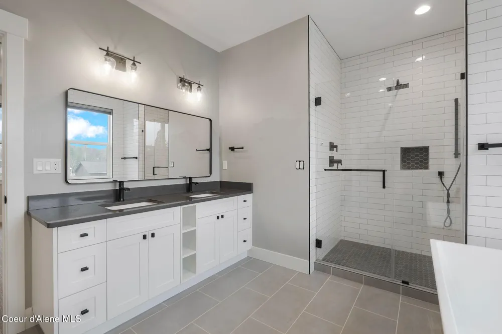 141 Madera Drive Sandpoint, ID 83864