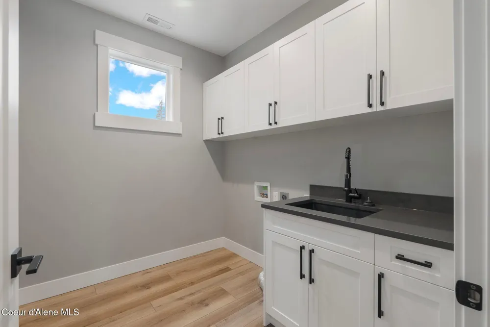 141 Madera Drive Sandpoint, ID 83864