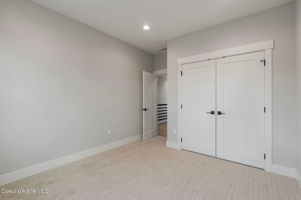 141 Madera Drive Sandpoint, ID 83864