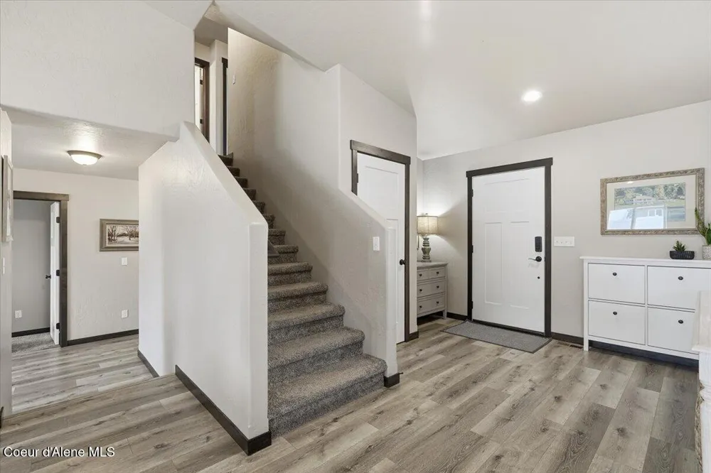 5616 W Lujack Way Rathdrum, ID 83858