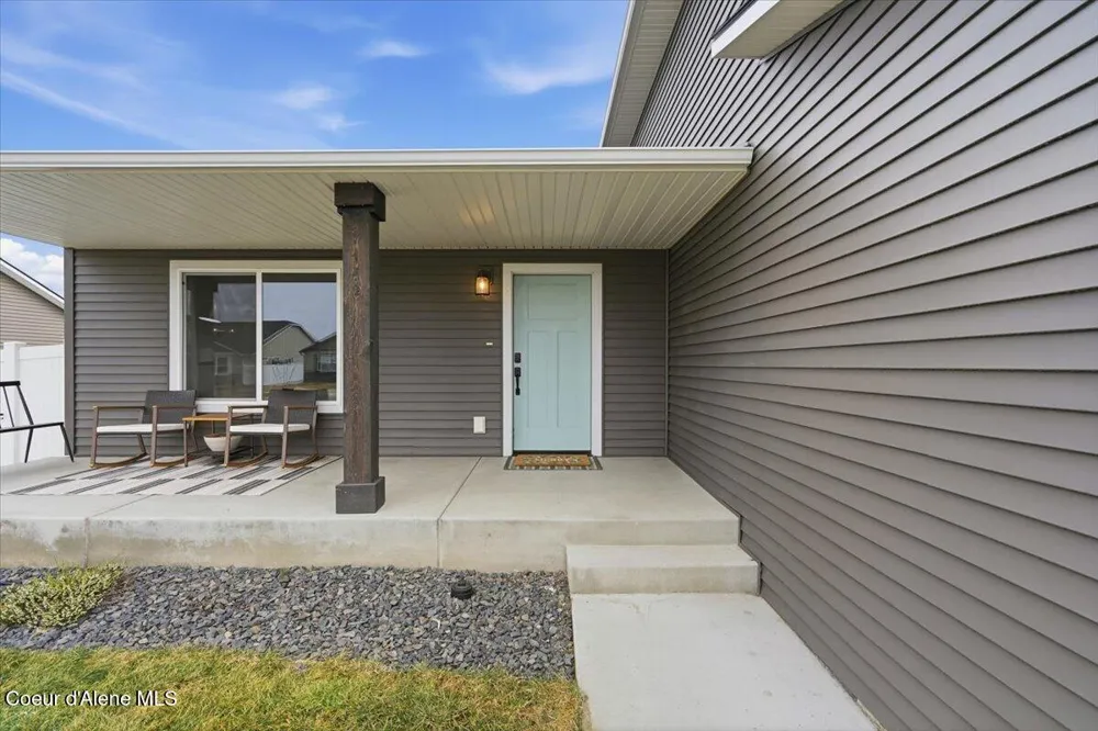 5616 W Lujack Way Rathdrum, ID 83858