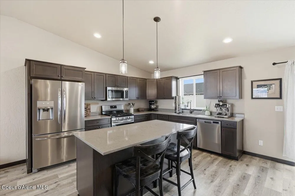 5616 W Lujack Way Rathdrum, ID 83858