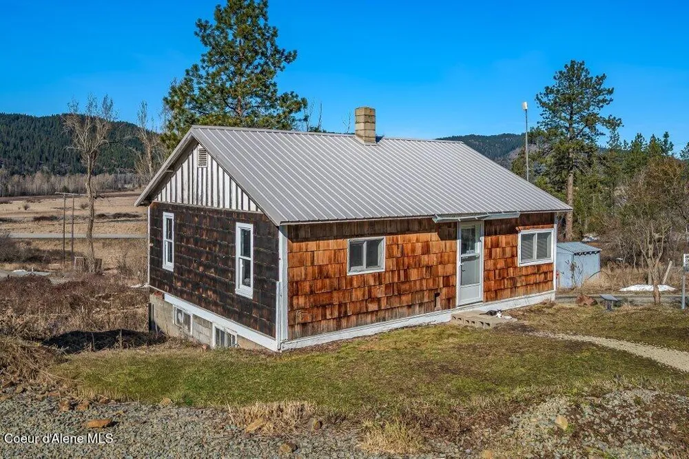 18387 S Old Lane Road Cataldo, ID 83810