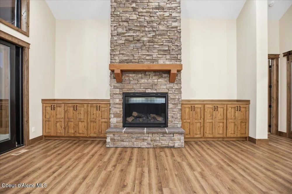 8606 W Bennion Road Worley, ID 83876