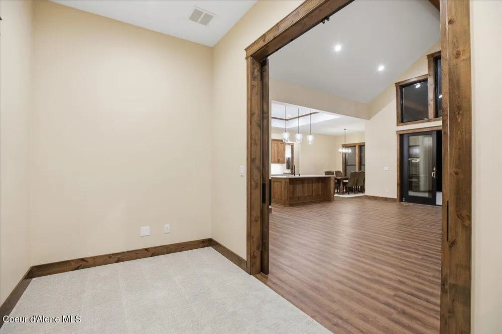 8606 W Bennion Road Worley, ID 83876