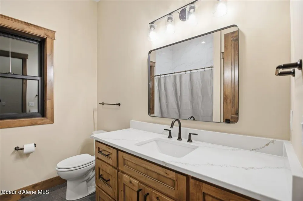 8606 W Bennion Road Worley, ID 83876