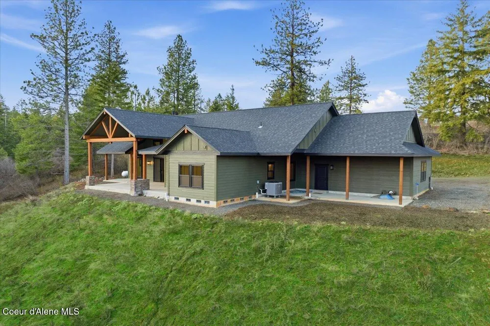 8606 W Bennion Road Worley, ID 83876