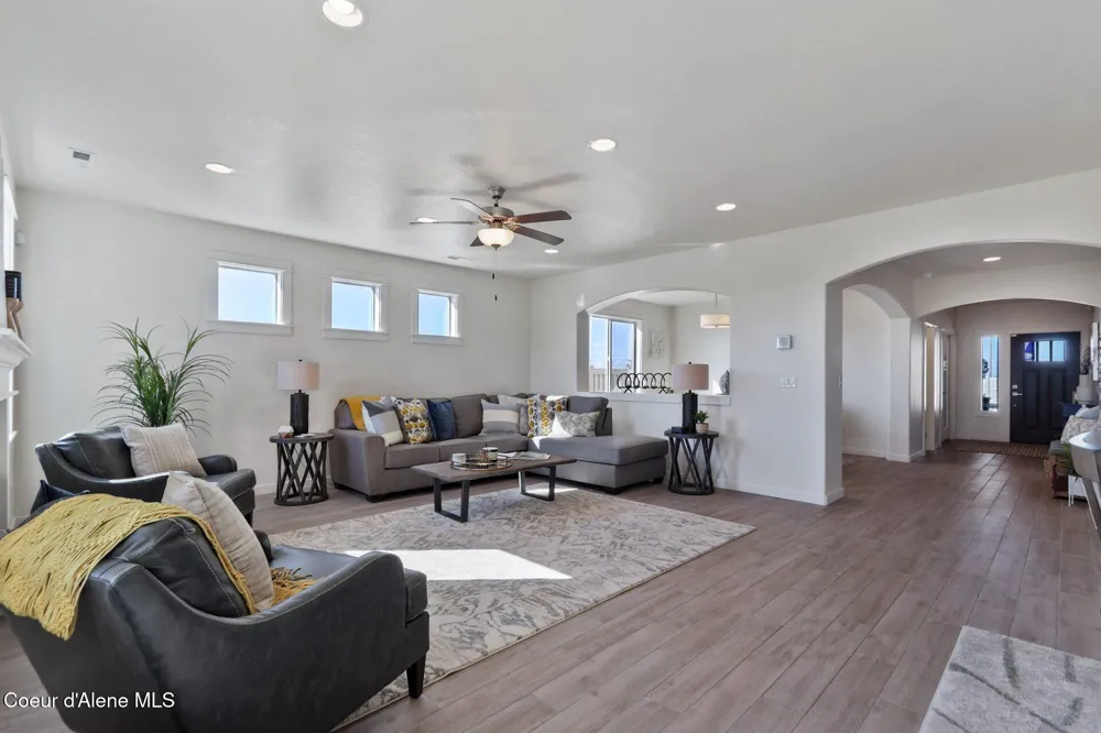 6663 W CONSTANTINE LANE Rathdrum, ID 83858