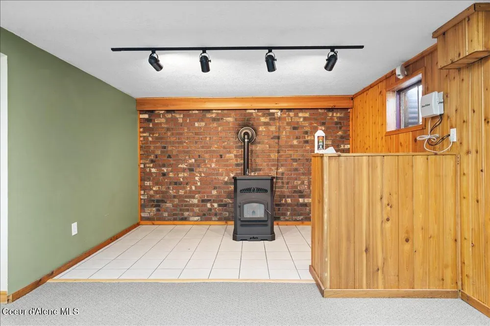 347 Kluth Street Priest River, ID 83856