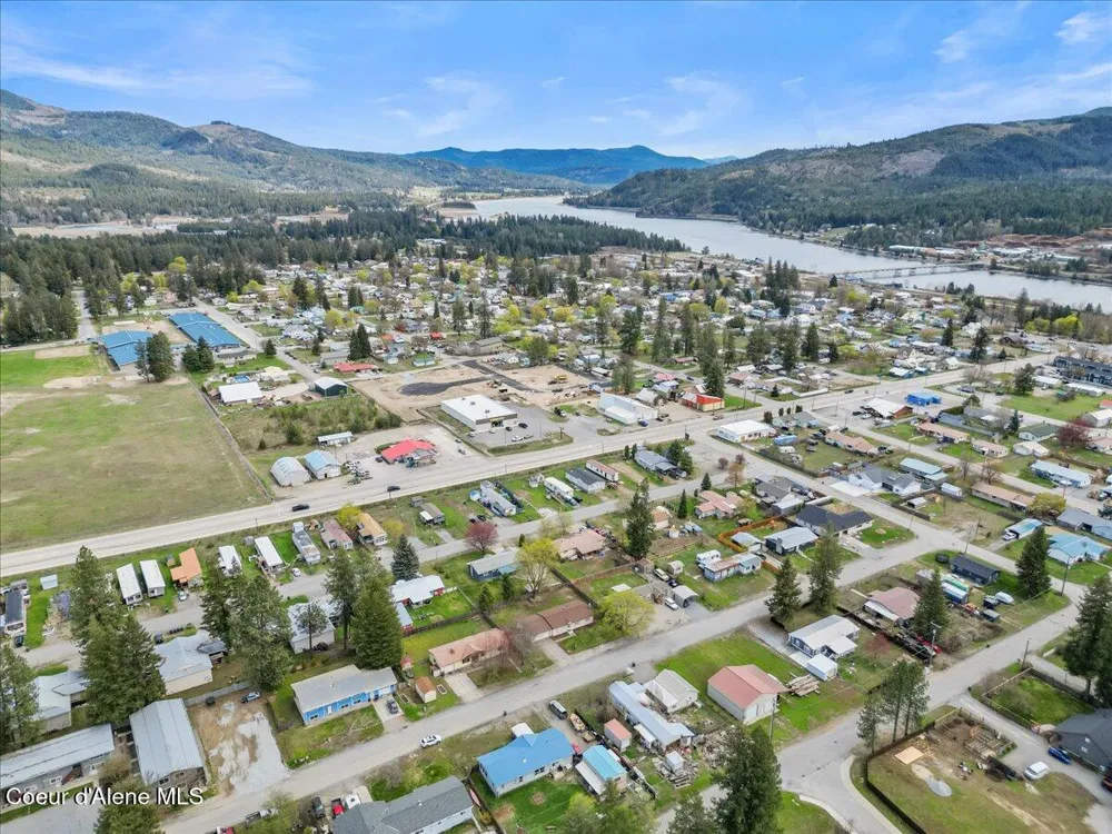 347 Kluth Street Priest River, ID 83856