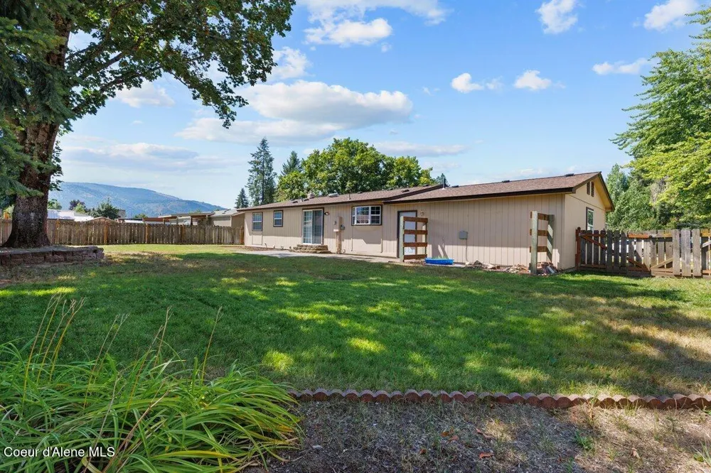 347 Kluth Street Priest River, ID 83856