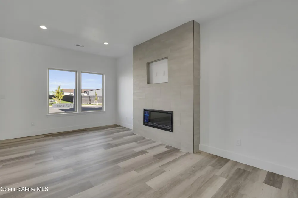 709 Creative Way #(LOT 6) Post Falls, ID 83854