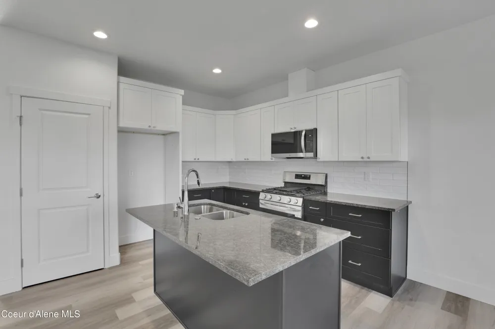 709 Creative Way #(LOT 6) Post Falls, ID 83854