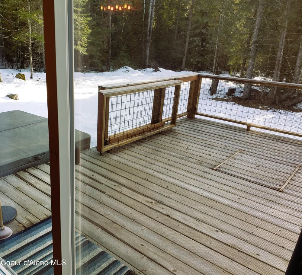 186 Coyote Trail Sandpoint, ID 83864