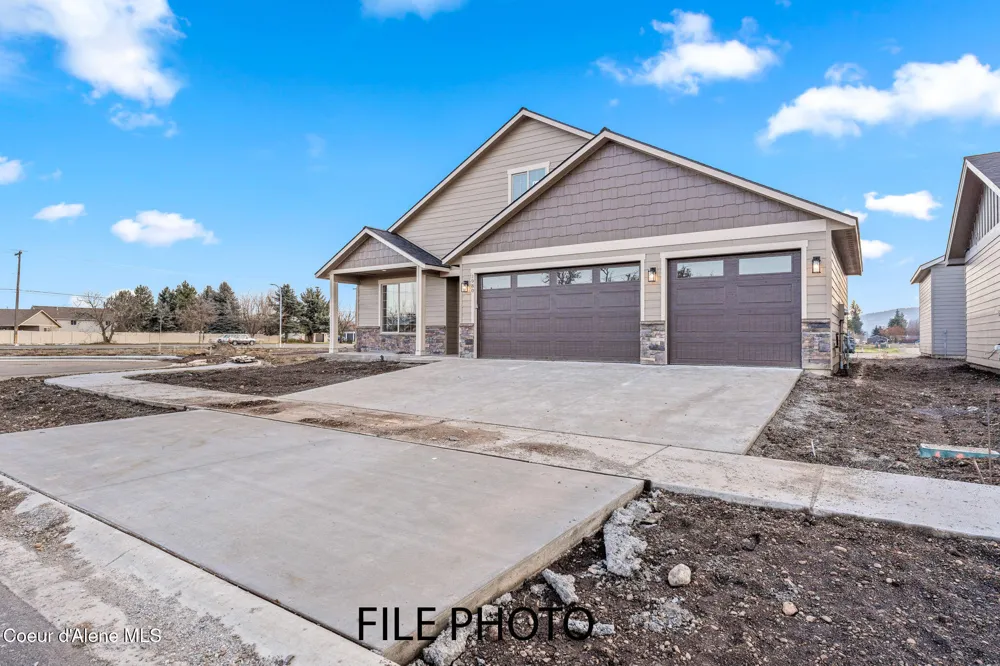 4497 E Savea Lane Post Falls, ID 83854