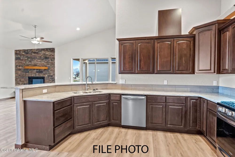 4497 E Savea Lane Post Falls, ID 83854