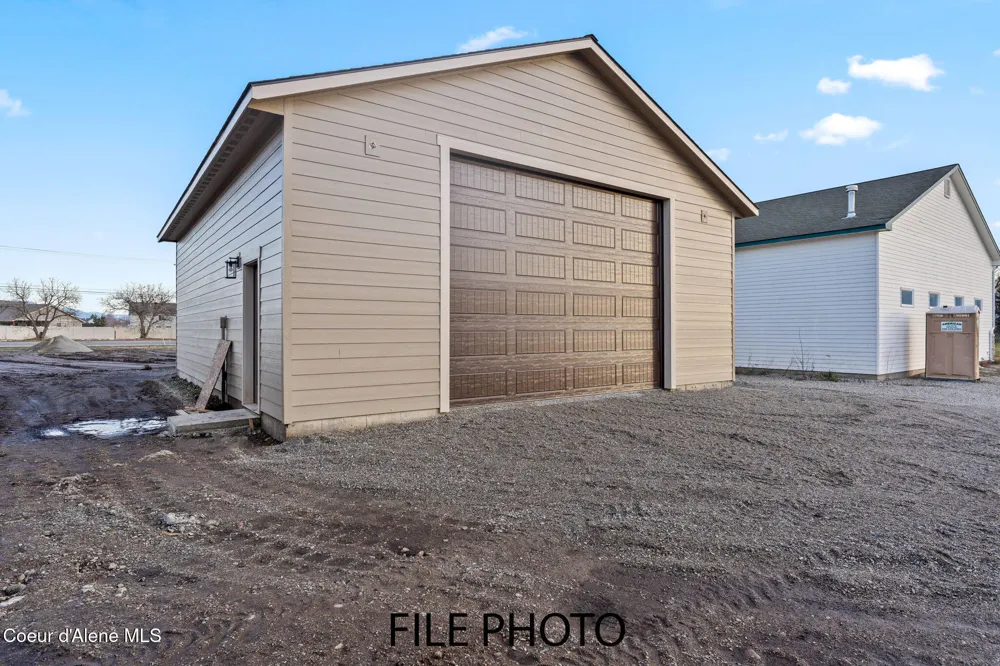 4497 E Savea Lane Post Falls, ID 83854
